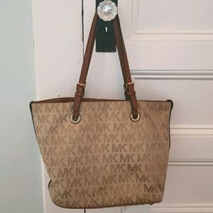 Brown Michael Kors bag